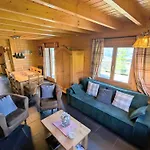 Confort Avec Terrasse Et Poele, Animaux Acceptes - Fr-1-589-233