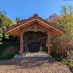 Confort Avec Terrasse Et Poele, Animaux Acceptes - Fr-1-589-233 度假居