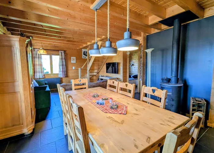 Confort Avec Terrasse Et Poele, Animaux Acceptes - Fr-1-589-233 * 르톨리