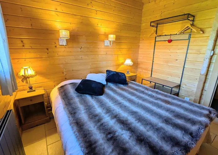 Confort Avec Terrasse Et Poele, Animaux Acceptes - Fr-1-589-233 * 르톨리