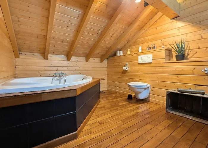 Confort Avec Terrasse Et Poele, Animaux Acceptes - Fr-1-589-233 * 르톨리