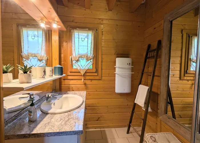 Confort Avec Terrasse Et Poele, Animaux Acceptes - Fr-1-589-233 *